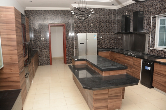 photo-linda ikeji's furnished kitchen - banana island