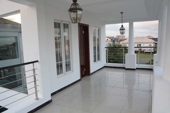 photo-linda ikeji's pent house terrace - banana island