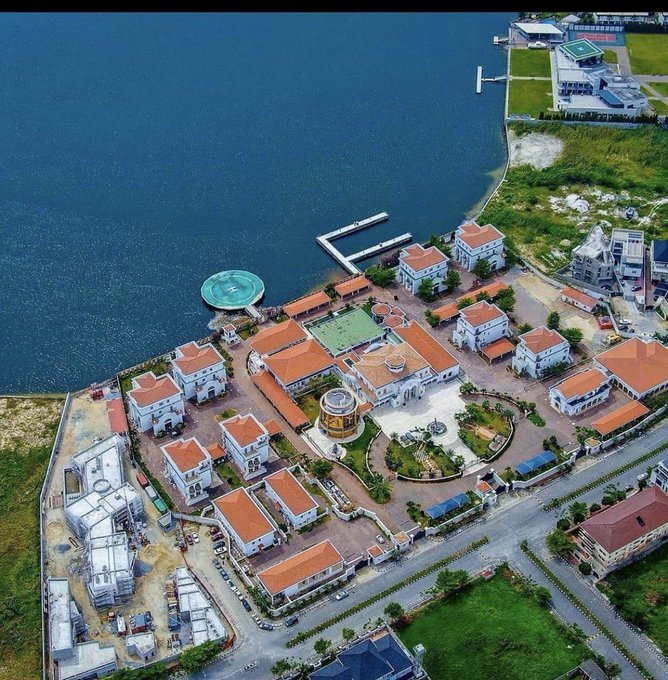 aerial view photo - Mike Adenuga's property in Banana Island, Lagos